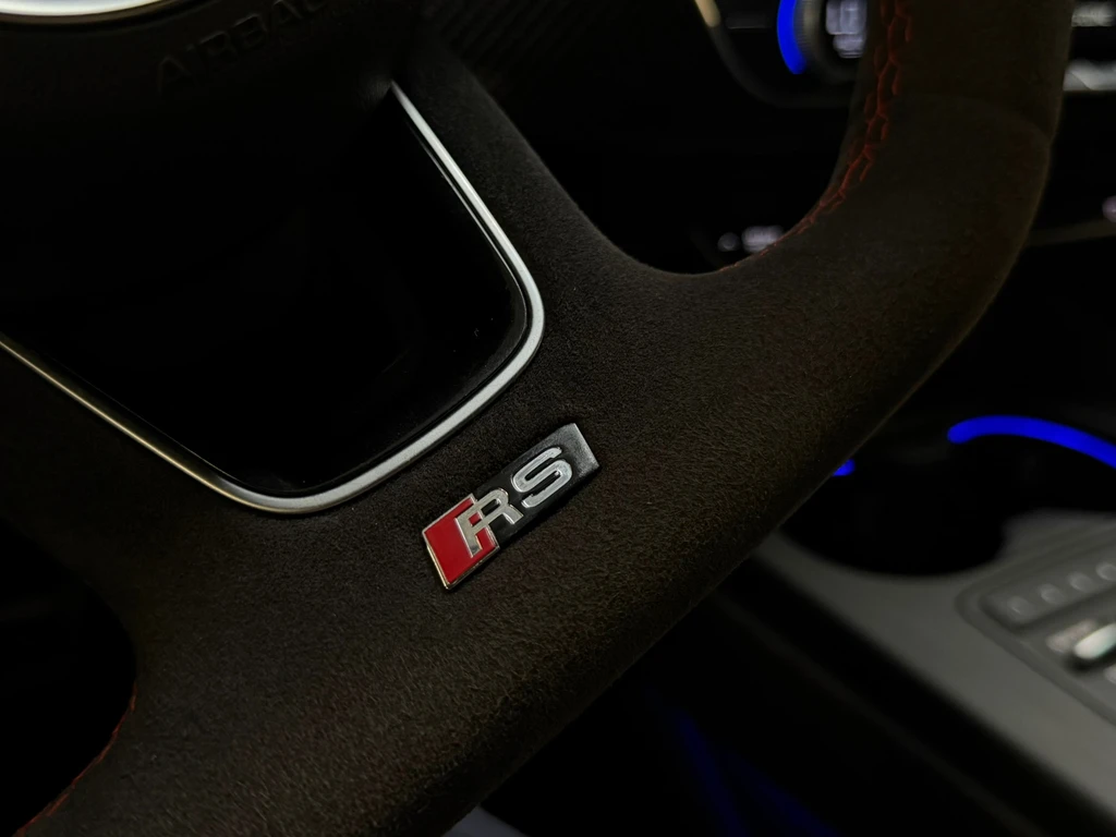 Audi RS4 – foto 11