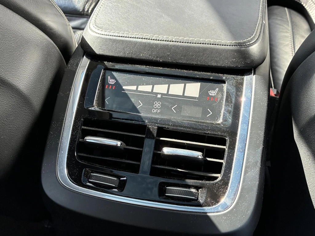 Volvo XC90 – foto 37