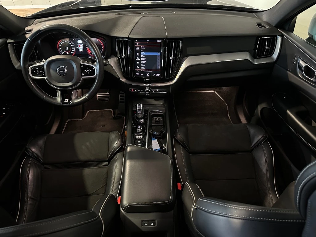 Volvo XC60 – foto 12
