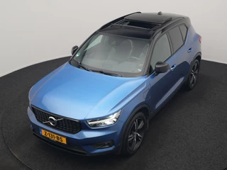 Volvo XC40 – thumbnail 2