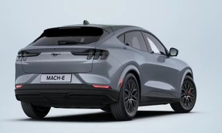 Ford Mustang Mach-E – thumbnail 2