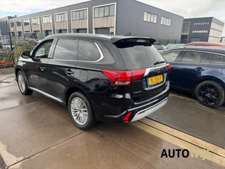 Mitsubishi Outlander – thumbnail 2