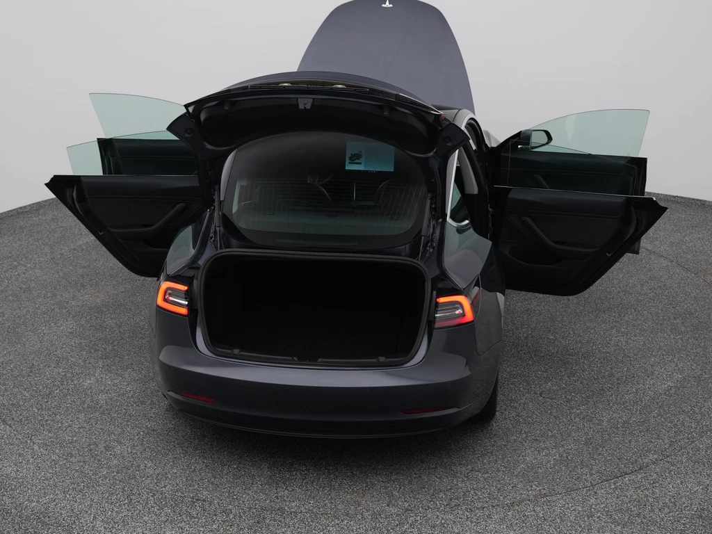 Tesla Model 3 – foto 33