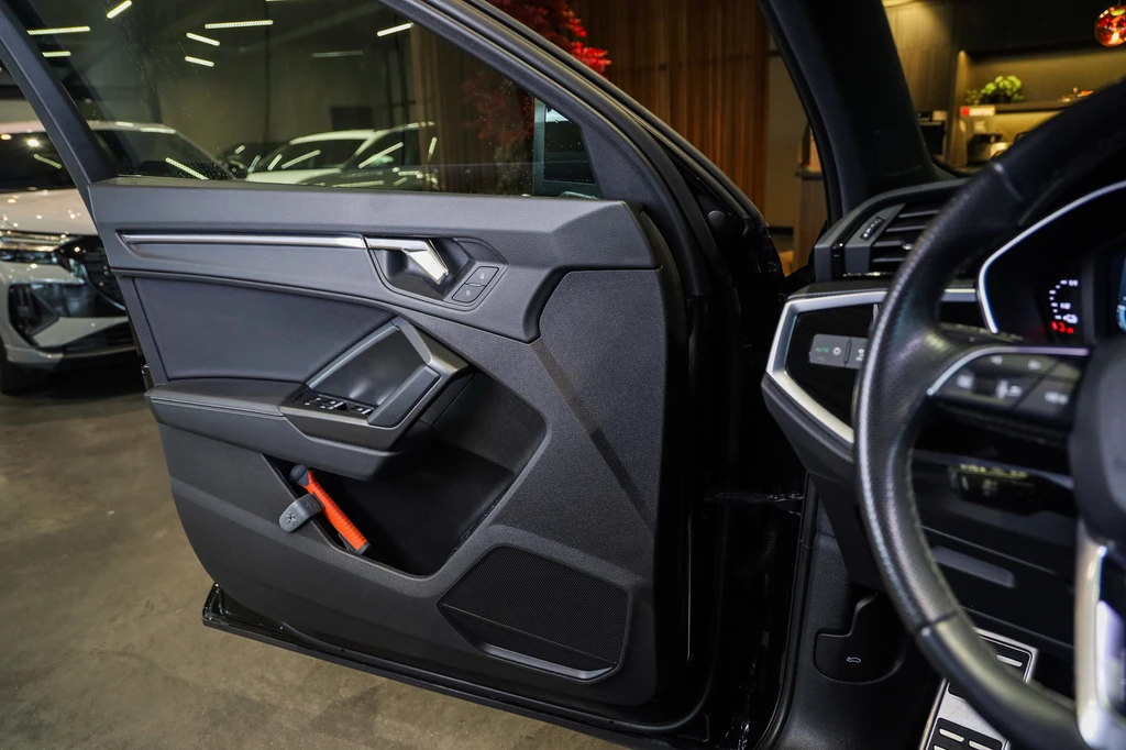 Audi Q3 – foto 32