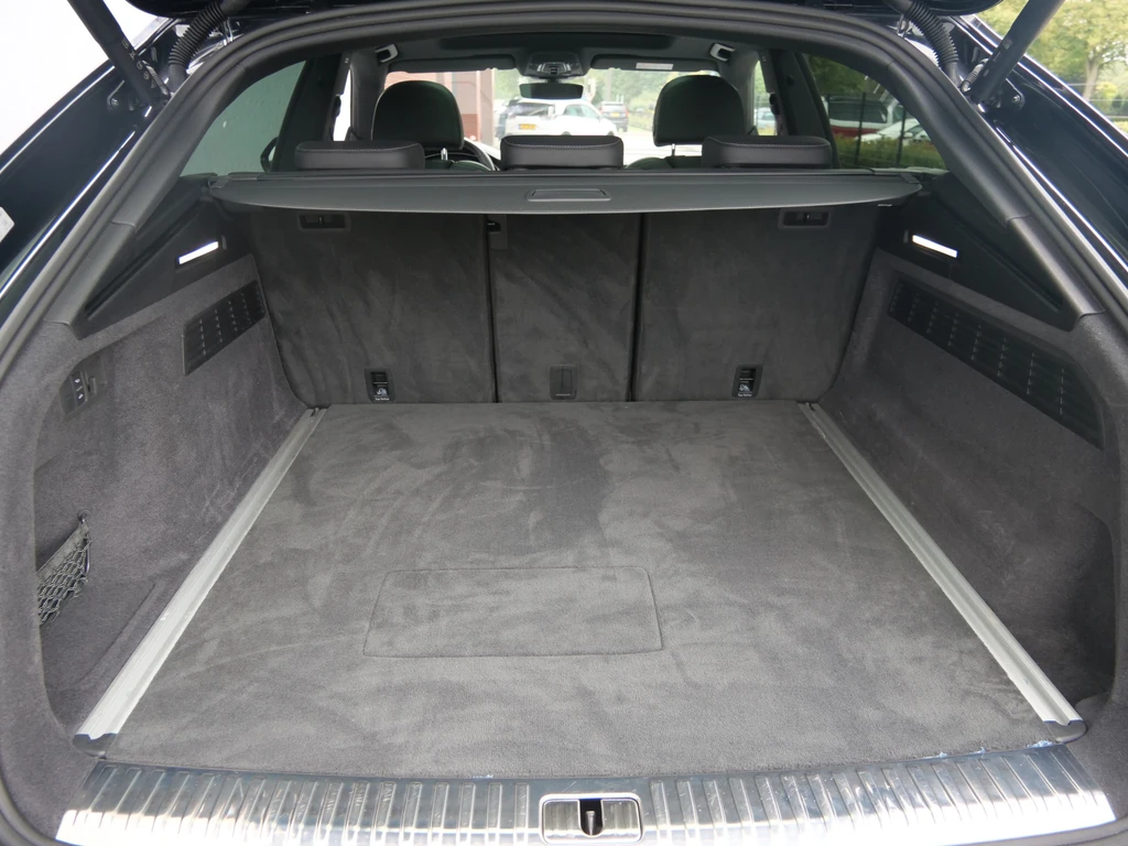 Audi Q8 – foto 27