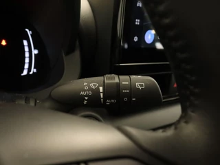 Toyota Yaris – thumbnail 22