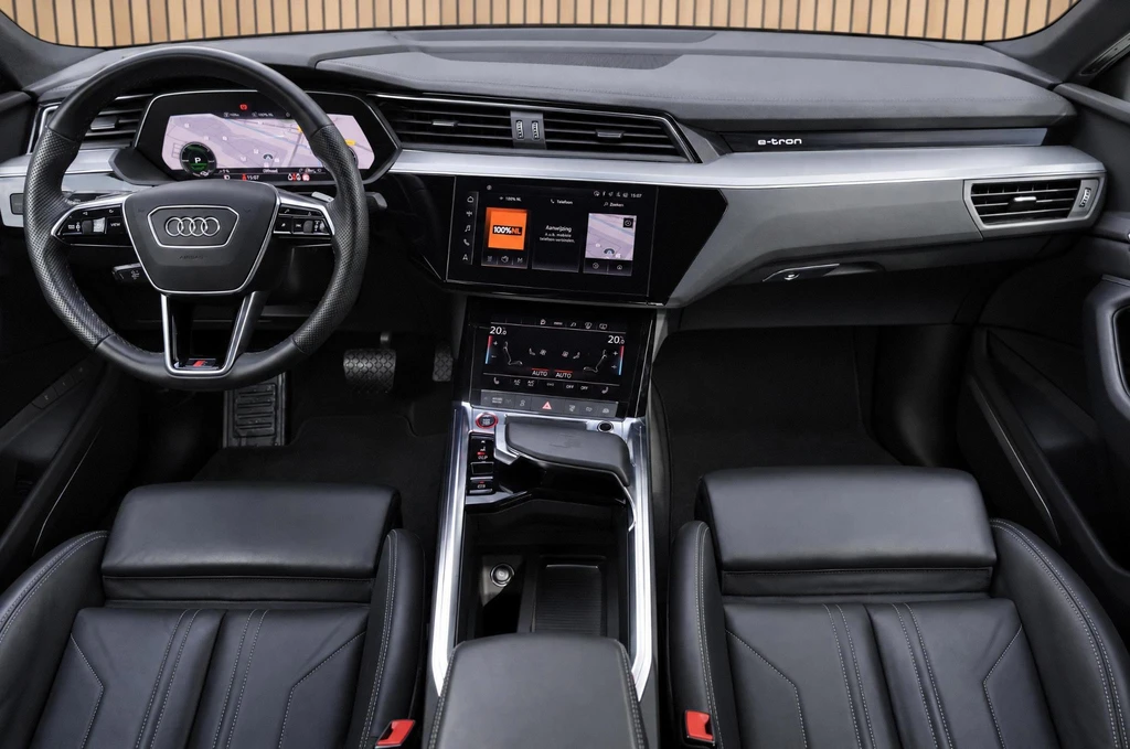 Audi e-tron – foto 27