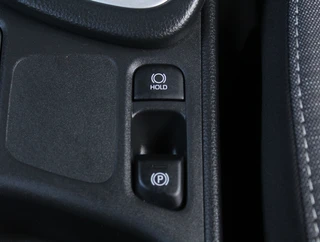Toyota Yaris – thumbnail 41