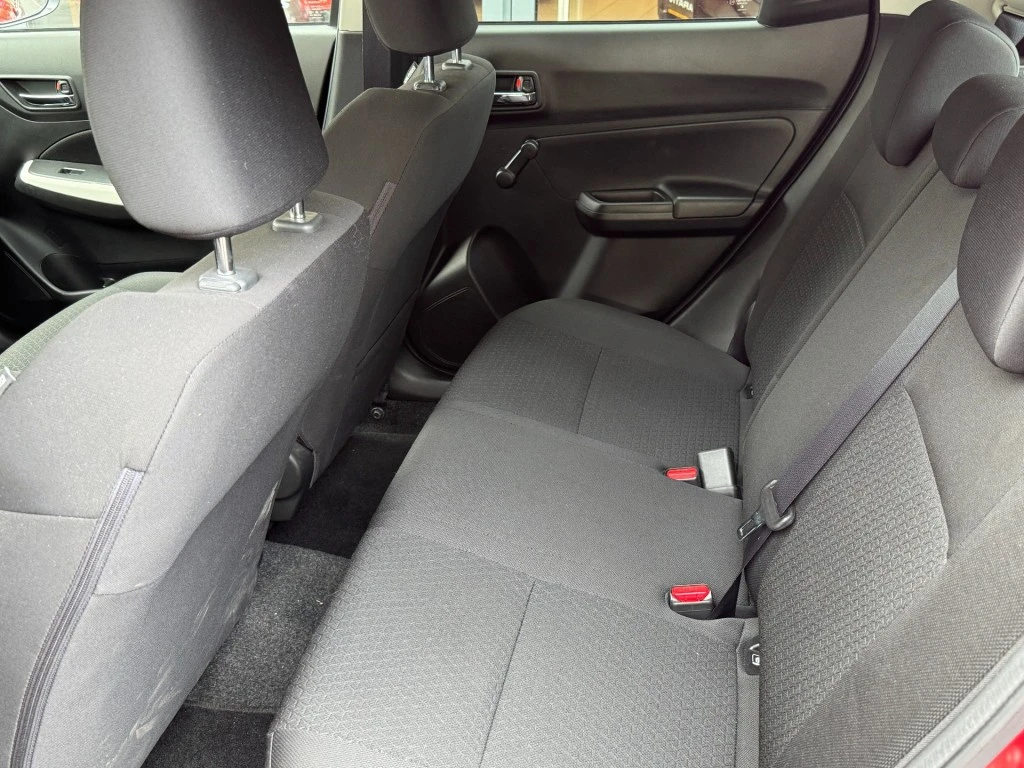 Suzuki Swift – foto 25