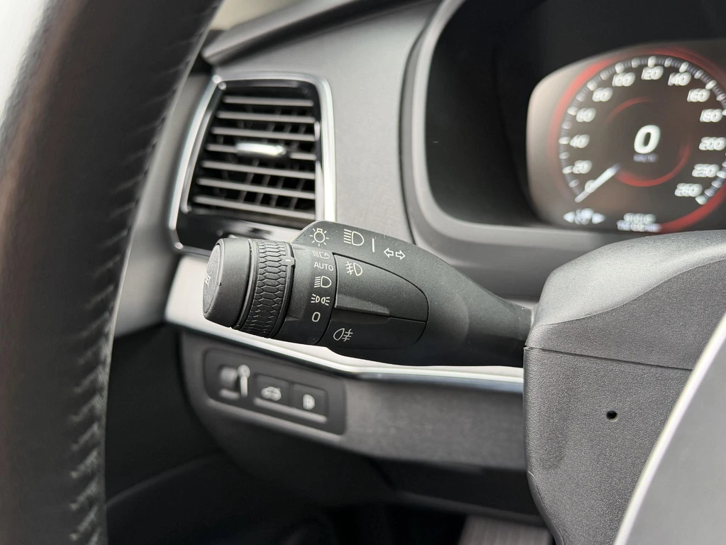 Volvo XC90 – foto 29