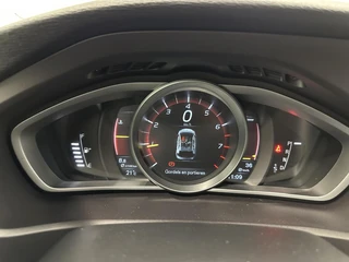 Volvo V40 – thumbnail 24