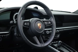 Porsche 911 – thumbnail 9