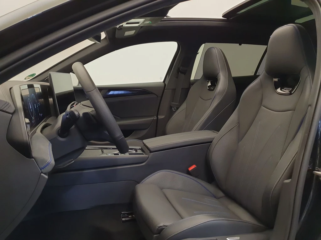 Volkswagen Passat – foto 23