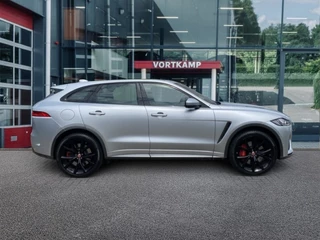 Jaguar F-PACE – thumbnail 6