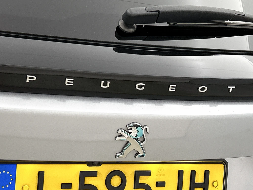 Peugeot e-2008 – foto 17