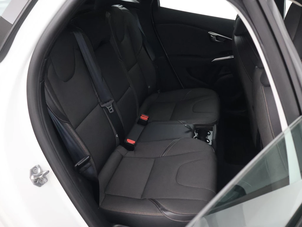 Volvo V40 – foto 11