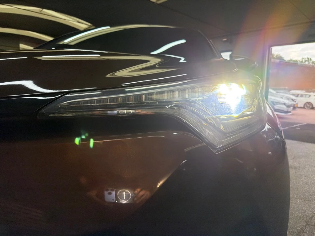 Toyota C-HR – foto 9