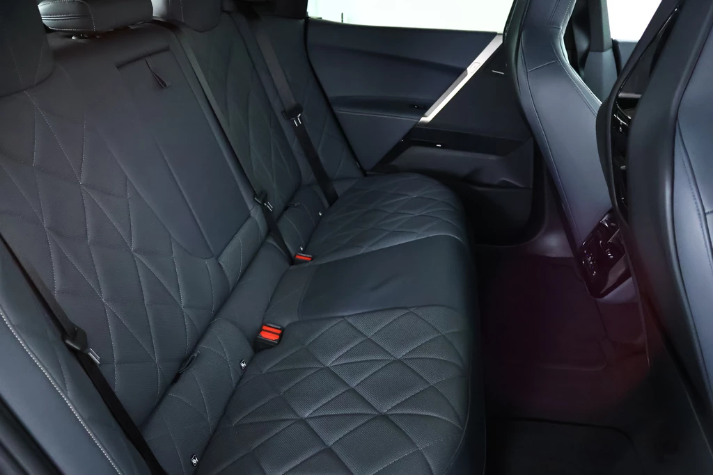 BMW iX – foto 15