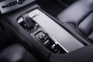 Volvo XC90 – thumbnail 31