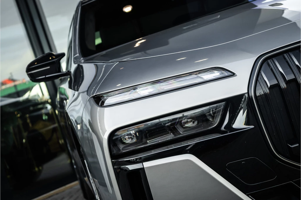 BMW 7 Serie – foto 43