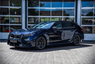 BMW M5 – thumbnail 1
