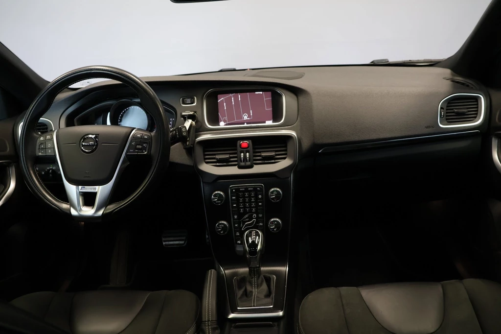 Volvo V40 – foto 8