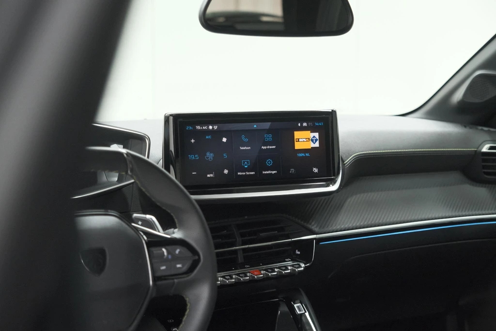 Peugeot 208 – foto 38