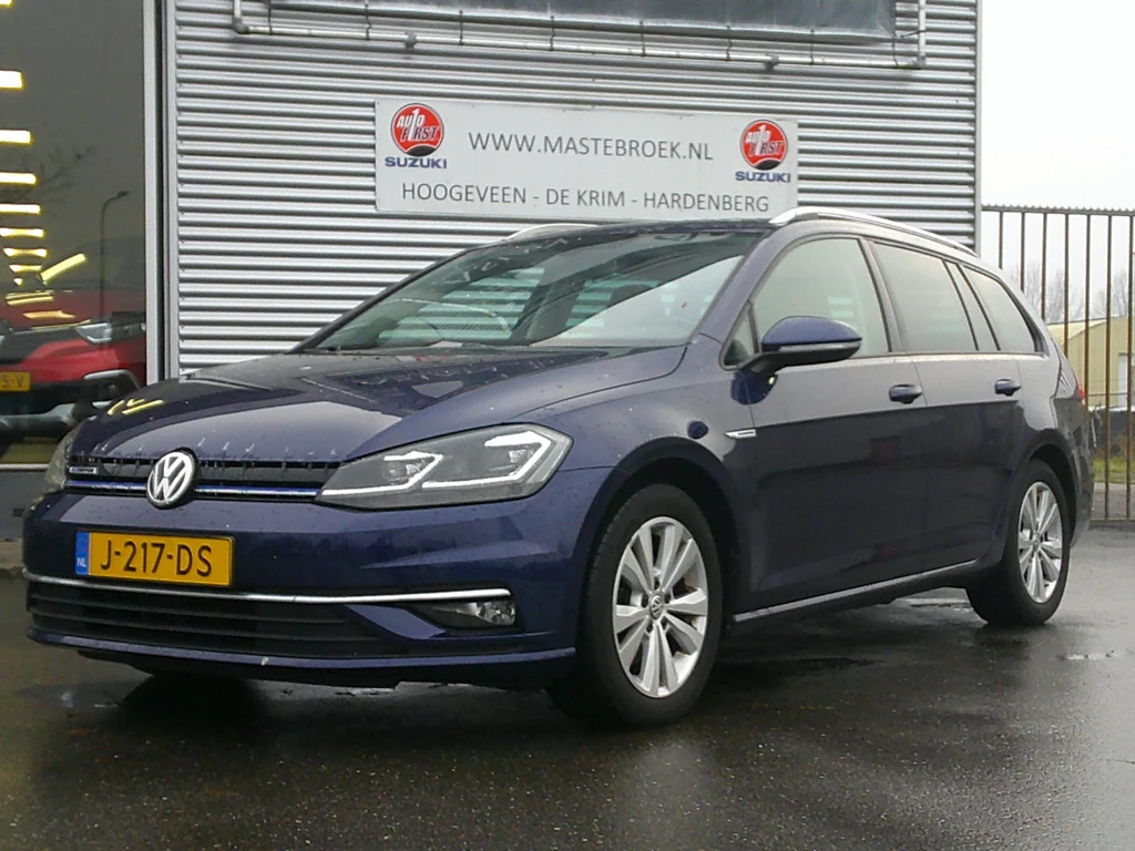 Volkswagen Golf – foto 1