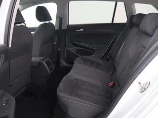 Volkswagen Golf – thumbnail 9