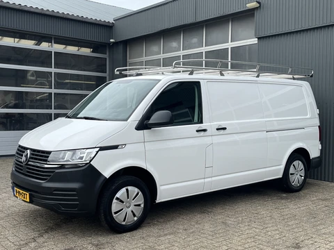 Volkswagen Transporter 2.0 TDI L2H1 150pk dubbele schuifdeur Airco Cruise controle Imperiaal Trekhaak 2500kg trekgewicht Telefoonverbinding Standkachel 3-Persoons Euro 6