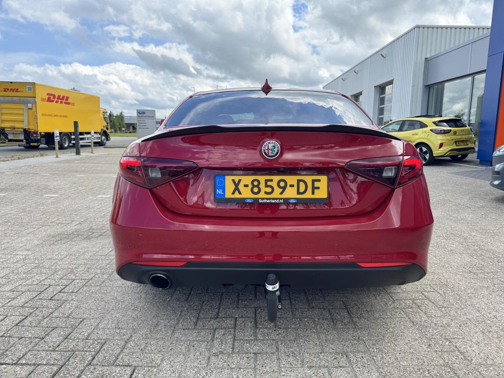 Alfa Romeo Giulia – foto 3