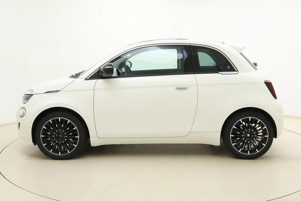 Fiat 500e – foto 2