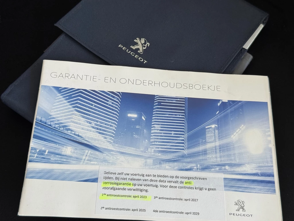 Peugeot 208 – foto 33
