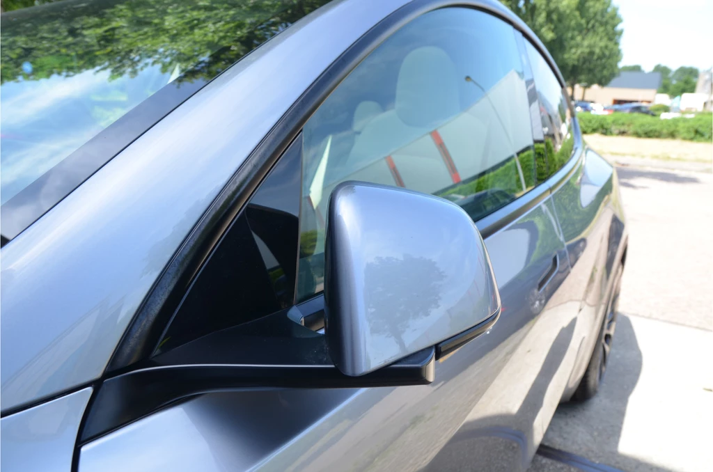 Tesla Model Y – foto 30