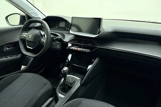 Peugeot 208 – thumbnail 10