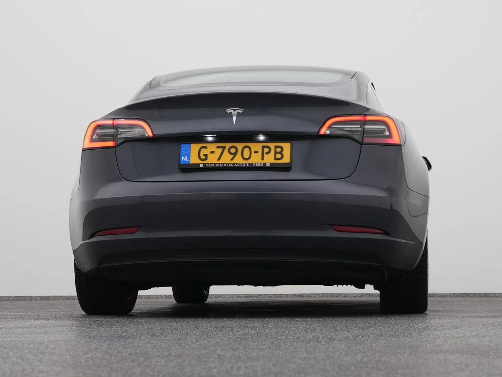 Tesla Model 3 – foto 10