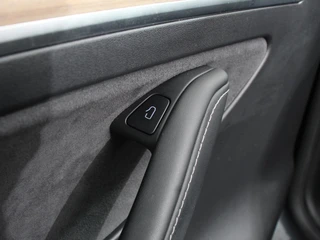 Tesla Model Y – thumbnail 29
