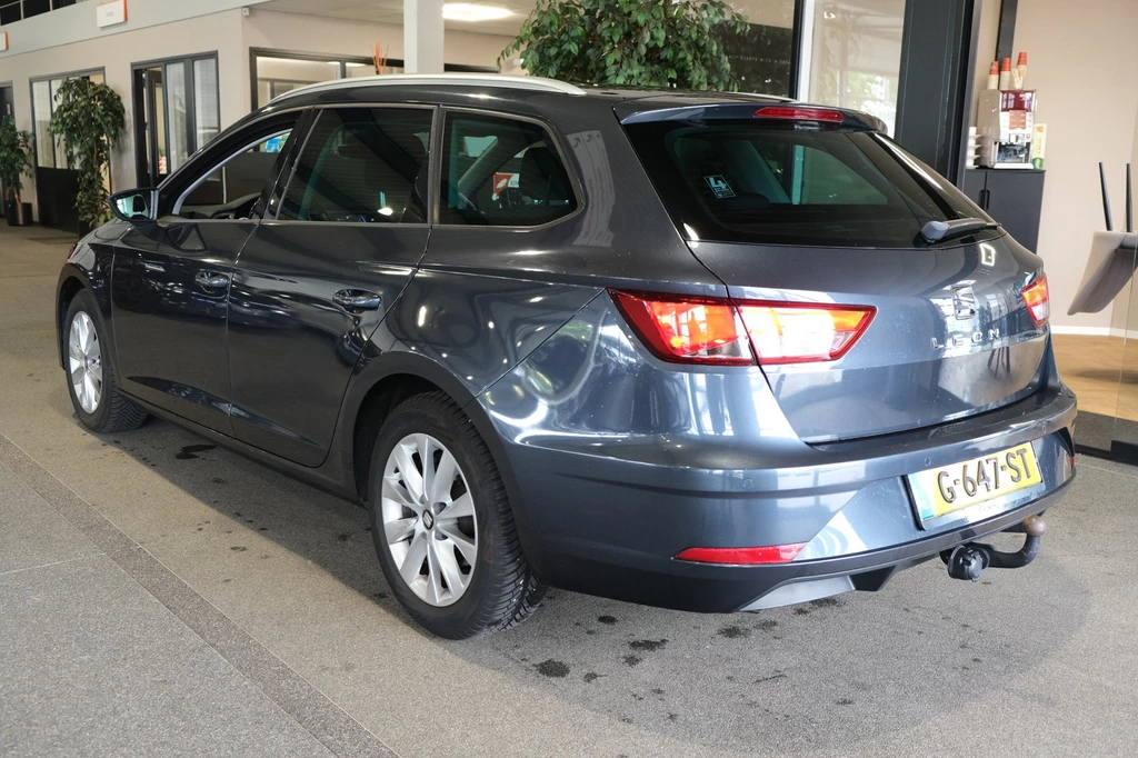 SEAT Leon – foto 6