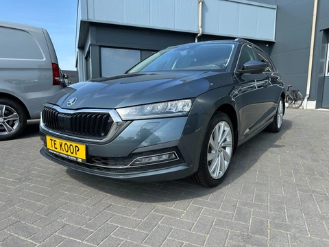 Škoda Octavia Combi 1.4 TSi iV PHEV Business Edition Navi.Camera stoelverw.