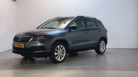 Skoda Karoq 1.5 TSI 150pk DSG ACT Style Business Panoramadak Stoelverwarming Camera Sfeerverlichting