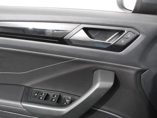 Volkswagen T-Roc – thumbnail 13
