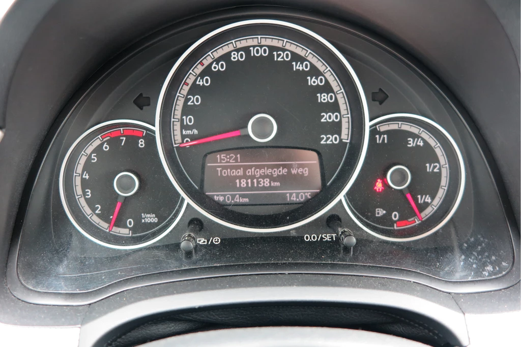 Volkswagen up! – foto 40