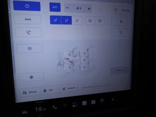 Tesla Model X – thumbnail 33