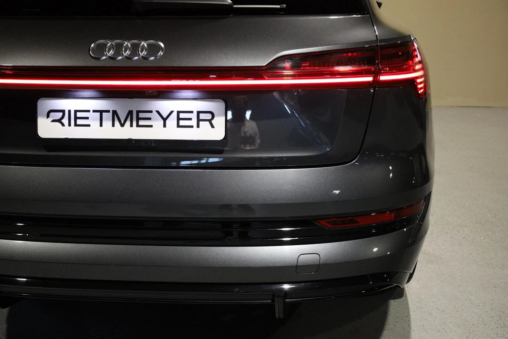 Audi e-tron – foto 7