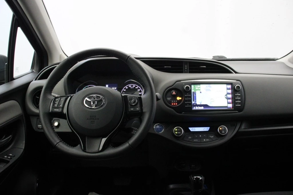 Toyota Yaris – foto 9