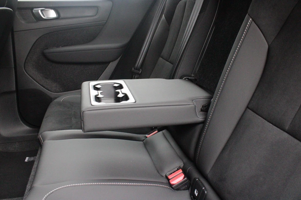 Volvo XC40 – foto 38