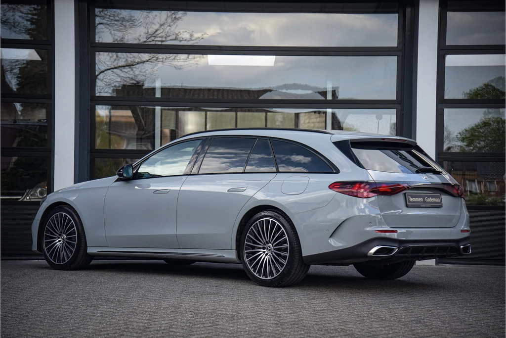 Mercedes-Benz E-Klasse – foto 2