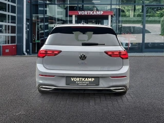 Volkswagen Golf – thumbnail 4