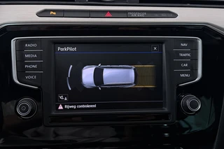 Volkswagen Passat – thumbnail 16