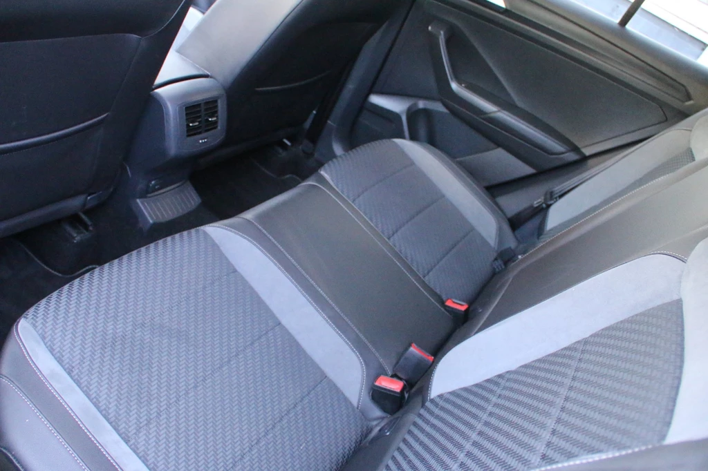 Volkswagen T-Roc – foto 14